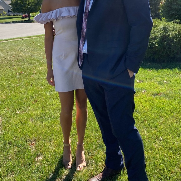 French Connection Lavender Periwinkle Ruffle Off-the-Shoulder Dress Size 4 - Picture 8 of 8